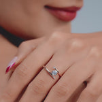 Load and play video in Gallery viewer, 9K Gold Delphine Ring

