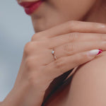 Load and play video in Gallery viewer, 9K Gold Colette Ring
